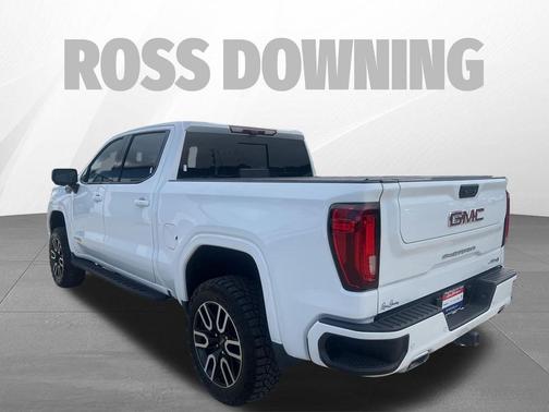 Summit White 2025 GMC Sierra 1500 AT4