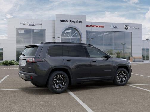 Sting-Gray Clearcoat 2026 Jeep Cherokee Laredo 4x4