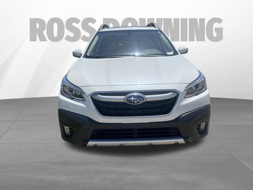 Crystal White Pearl 2022 Subaru Outback Limited
