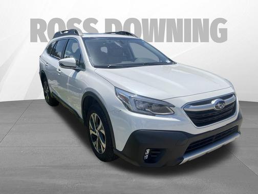 Crystal White Pearl 2022 Subaru Outback Limited