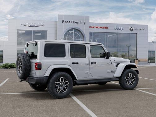 Bright White Clearcoat 2026 Jeep Wrangler 4-Door Sahara 4x4