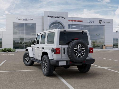 Bright White Clearcoat 2026 Jeep Wrangler 4-Door Sahara 4x4