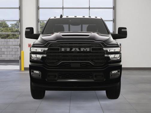 2025 RAM 2500 Laramie Crew Cab 4x4 6'4' Box