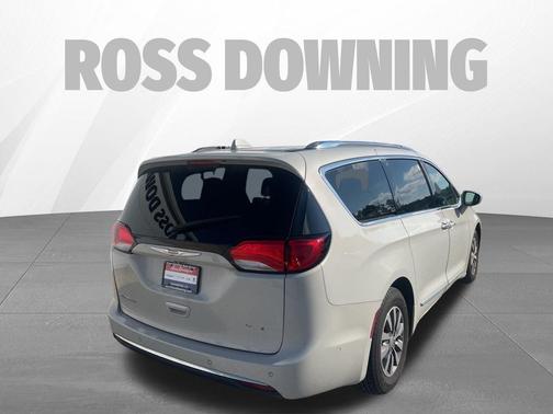 2019 Chrysler Pacifica Touring-L Plus