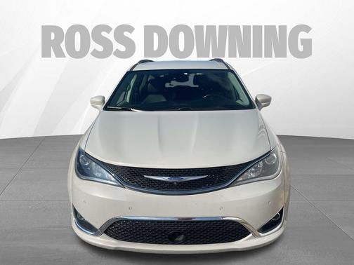 2019 Chrysler Pacifica Touring-L Plus