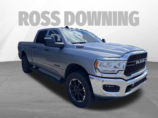 Billet Silver Metallic Clearcoat 2024 RAM 2500 Tradesman Crew Cab 4x4 6'4' Box