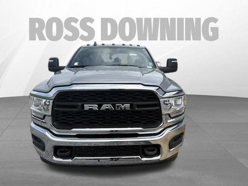 Billet Silver Metallic Clearcoat 2024 RAM 2500 Tradesman Crew Cab 4x4 6'4' Box