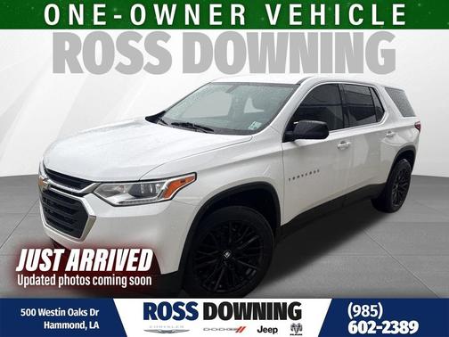 Summit White 2021 Chevrolet Traverse LS