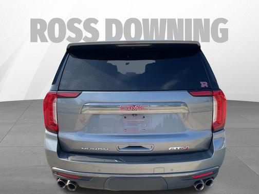 2022 GMC Yukon XL 4WD AT4
