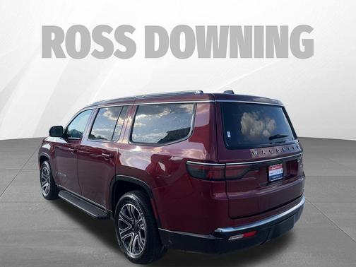Velvet Red Pearlcoat 2024 Jeep Wagoneer Series II 4x2