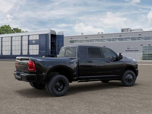Diamond Black Crystal Pearlcoat 2026 RAM 3500 Laramie Mega Cab 4x4 6'4' Box