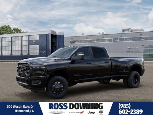 Diamond Black Crystal Pearlcoat 2026 RAM 3500 Big Horn Crew Cab 4x4 8' Box