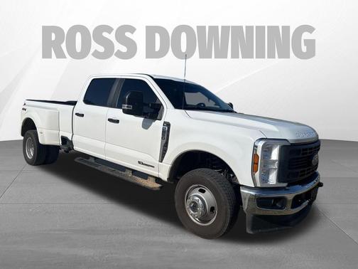 Oxford White 2026 Ford F-350 XL