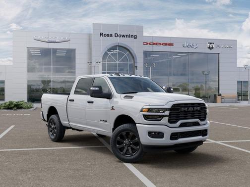 Bright White Clearcoat 2026 RAM 2500 Big Horn Crew Cab 4x4 6'4' Box