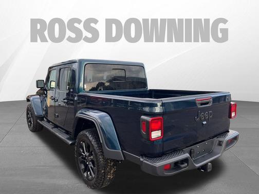 2025 Jeep Gladiator Nighthawk