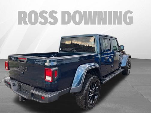 2025 Jeep Gladiator Nighthawk