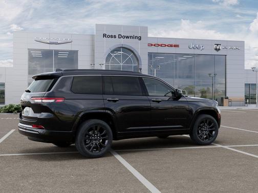 Diamond Black Crystal Pearlcoat 2026 Jeep Grand Cherokee L Limited