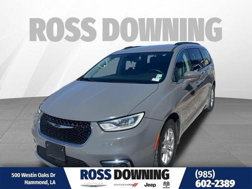 2022 Chrysler Pacifica Touring L