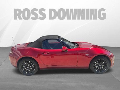 Soul Red Crystal Metallic 2025 Mazda MX-5 Miata Grand Touring