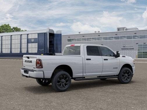 Bright White Clearcoat 2026 RAM 2500 Big Horn Crew Cab 4x4 6'4' Box