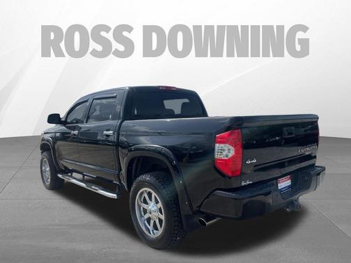 Midnight Black Metallic 2019 Toyota Tundra Platinum