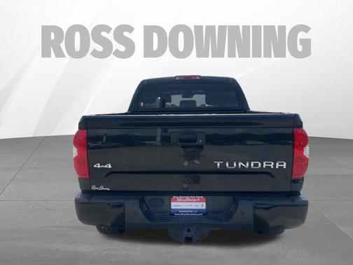 Midnight Black Metallic 2019 Toyota Tundra Platinum