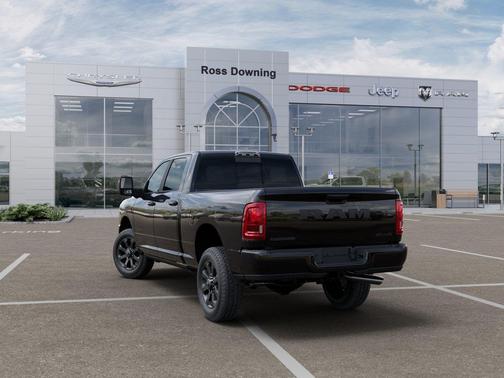 2025 RAM 2500 Laramie Crew Cab 4x4 6'4' Box