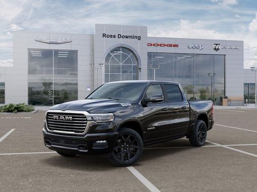 Diamond Black Crystal Pearlcoat 2026 RAM 1500 Laramie