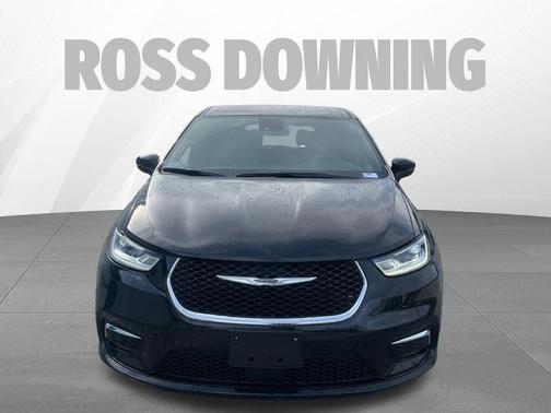 2025 Chrysler Pacifica L