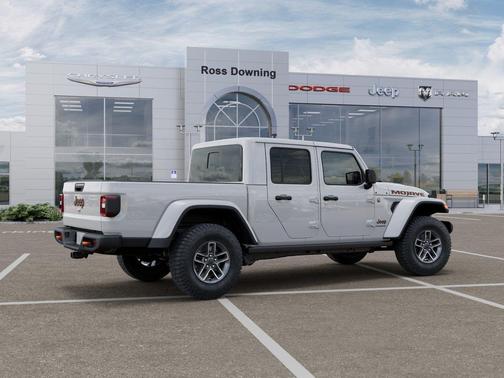 Bright White Clearcoat 2026 Jeep Gladiator Mojave 4x4