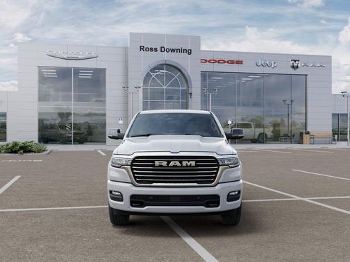 Bright White Clearcoat 2026 RAM 1500 Laramie