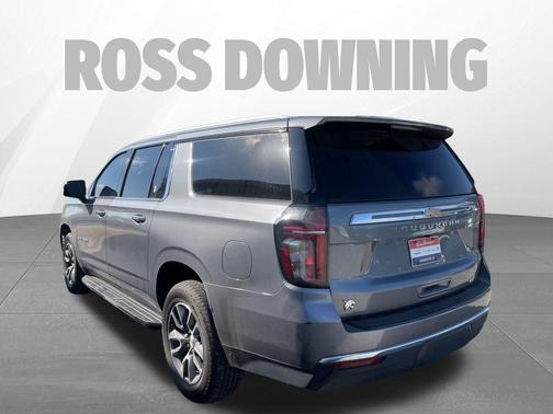 2022 Chevrolet Suburban LT