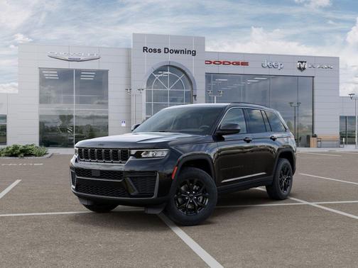 Diamond Black Crystal Pearlcoat 2026 Jeep Grand Cherokee Altitude