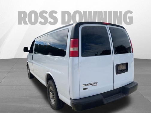 2013 Chevrolet Express 2500 LS