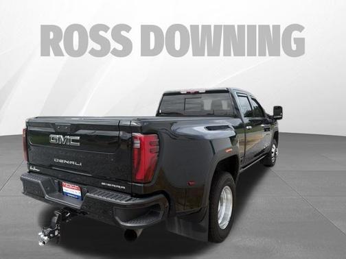 Onyx Black 2024 GMC Sierra 3500 Denali