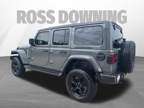 Sting-Gray Clearcoat 2022 Jeep Wrangler Unlimited Sahara