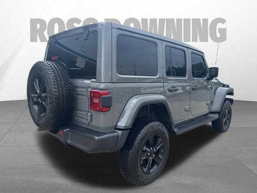 Sting-Gray Clearcoat 2022 Jeep Wrangler Unlimited Sahara