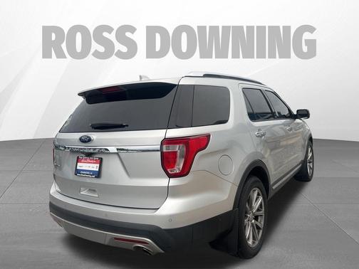 Ingot Silver 2017 Ford Explorer Limited