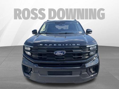 Black Metallic 2025 Ford Expedition Max Active 4x4