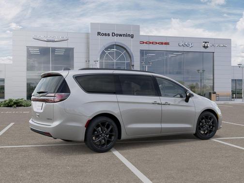2026 Chrysler Pacifica Limited