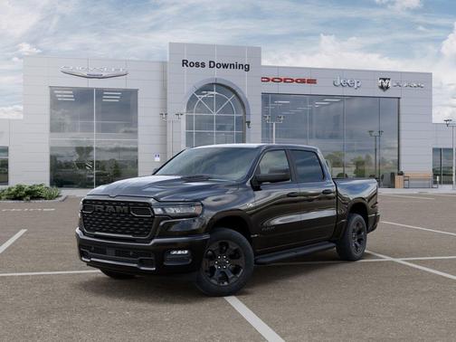 Diamond Black Crystal Pearlcoat 2026 RAM 1500 Express