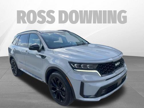 Wolf Gray 2023 Kia Sorento SX