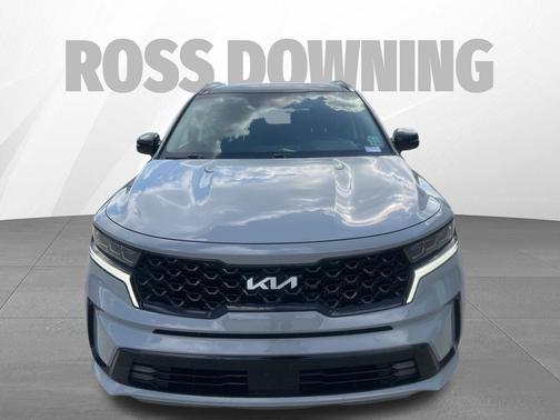 Wolf Gray 2023 Kia Sorento SX