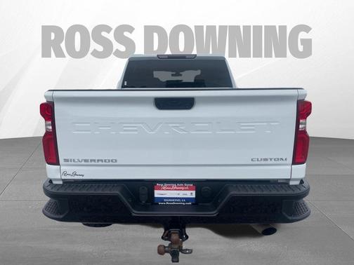 Summit White 2021 Chevrolet Silverado 2500 Custom