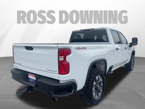 Summit White 2021 Chevrolet Silverado 2500 Custom