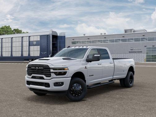 Bright White Clearcoat 2026 RAM 3500 Laramie Crew Cab 4x4 8' Box