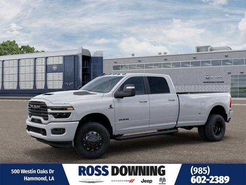 Bright White Clearcoat 2026 RAM 3500 Laramie Crew Cab 4x4 8' Box