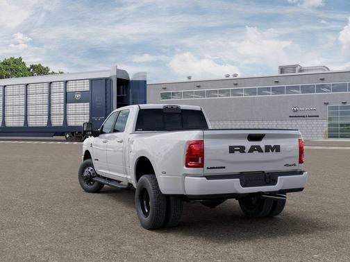 Bright White Clearcoat 2026 RAM 3500 Laramie Crew Cab 4x4 8' Box