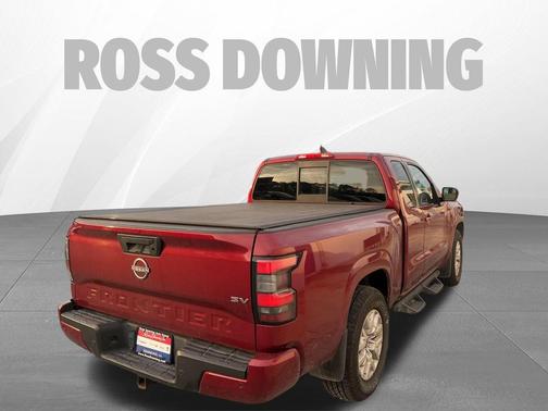 2022 Nissan Frontier SV