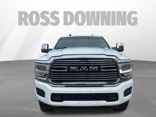 Bright White Clearcoat 2023 RAM 2500 Laramie Crew Cab 4x4 6'4' Box